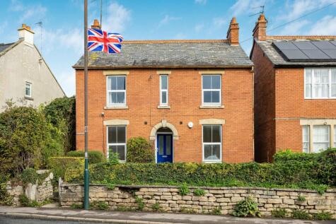 Bath Road, Stonehouse, Gloucestershire, GL10