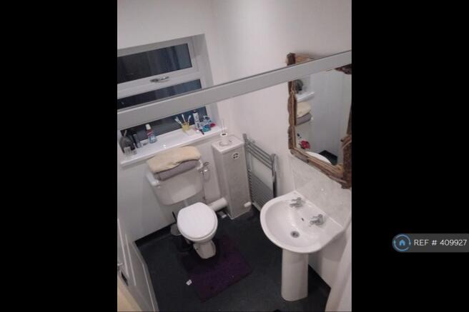 Ground Floor Wet-Room