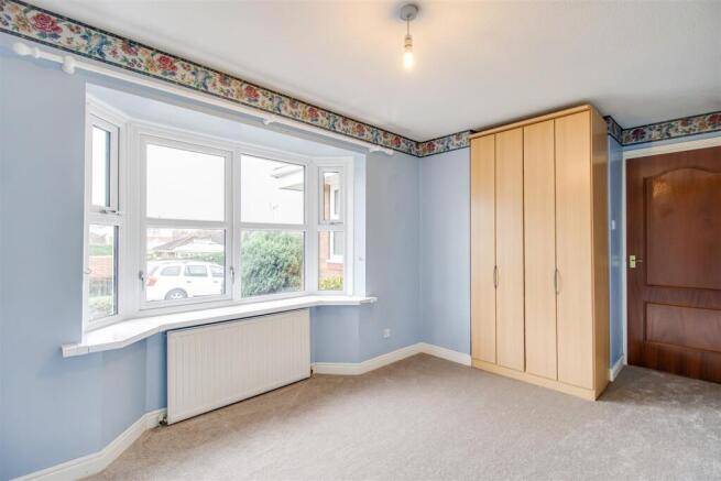 3 bed Bungalow for sale Image 6