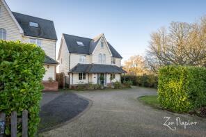 Stanley Bank, Summerhill, Chelmsford CM3 6BY