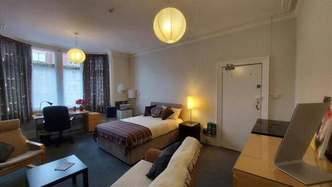 Bedroom2.jpg