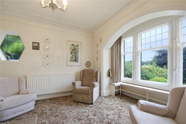 4 bed Detached for sale Image 7