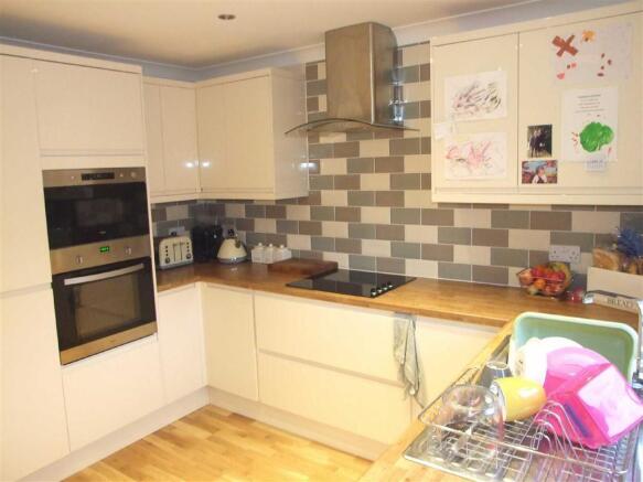 Fitted Kitchen