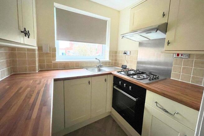 1 bed End of Terrace to rent Image 4
