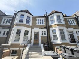 Basement Flat, 31, Kyverdale Road, Hackney, London N16 7AB