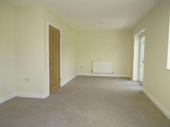 Lounge/Dining Room.