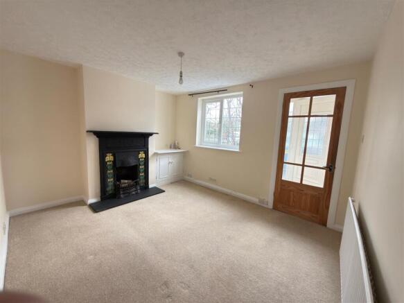 Living Room.jpg