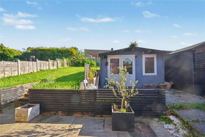 3 bed Semi-Detached for sale Image 8