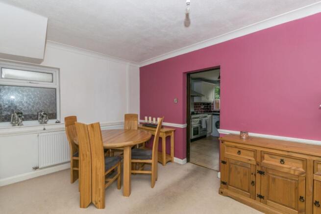 Lounge/Dining Room