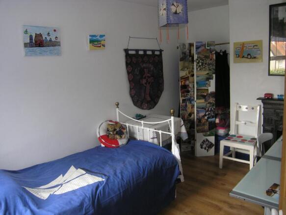 Photo 10