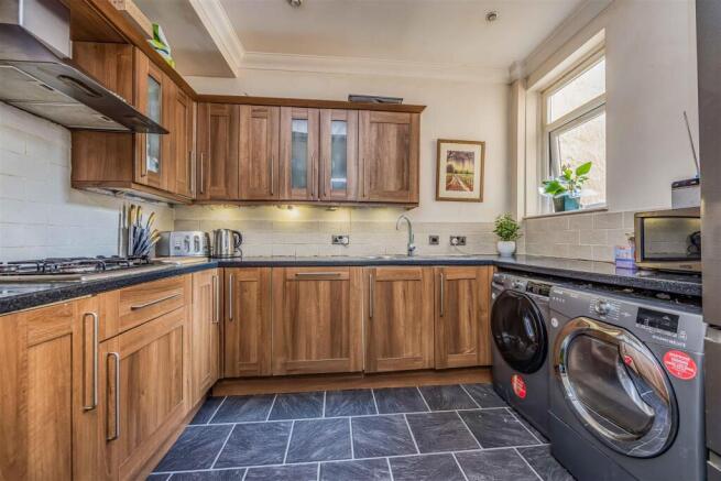 62 Tennyson Road, Fratton-Small-PorticoMarketing-A