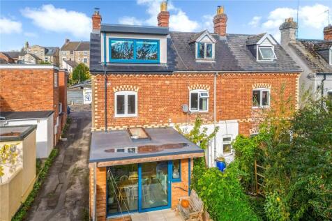 Central Road, Stroud, Gloucestershire, GL5