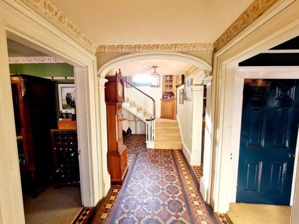 Photo 11