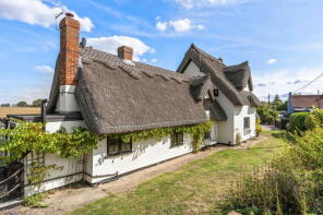 The Thatched Cottage, Chignal Road, Chignal Smealy, Chelmsford CM1 4SZ