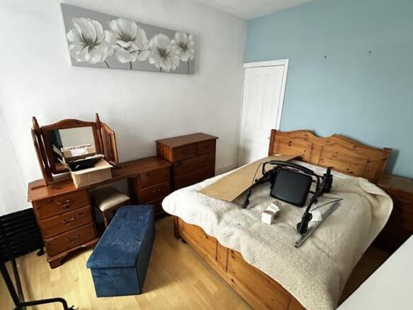 3 bed Terraced for sale Image 5