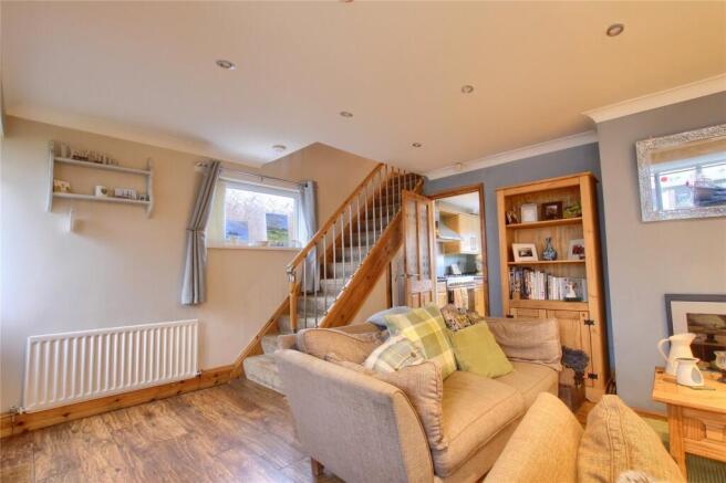 3 bed Semi-Detached for sale Image 5