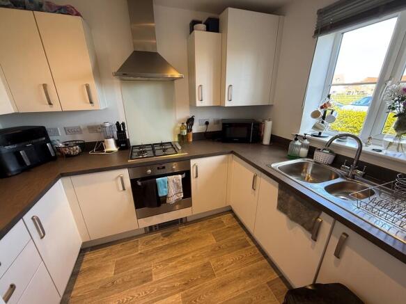 Kitchen 1