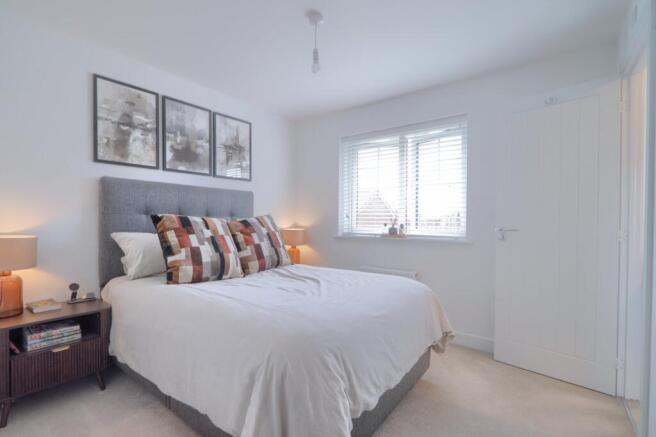 3 bed Semi-Detached for sale Image 9