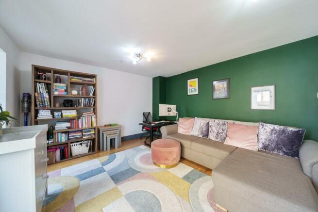 Photo 6