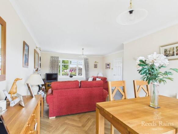 3 bed Semi-Detached for sale Image 5