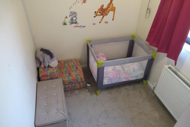 BEDROOM 4