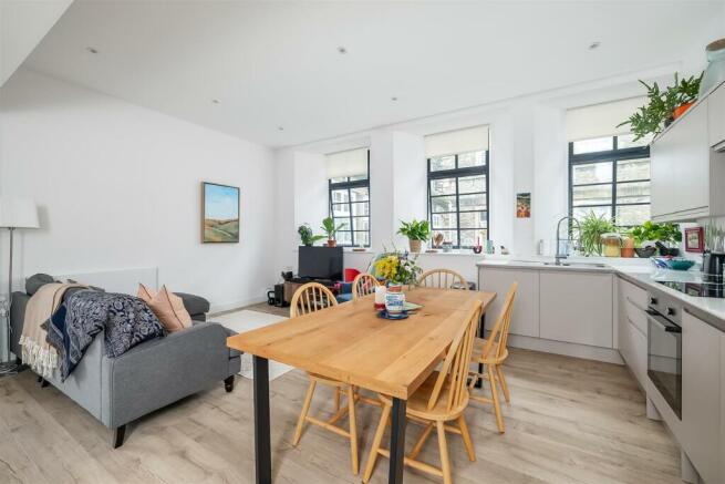 Open Plan Living 2