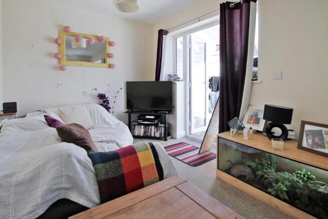 Lounge/Kitchen