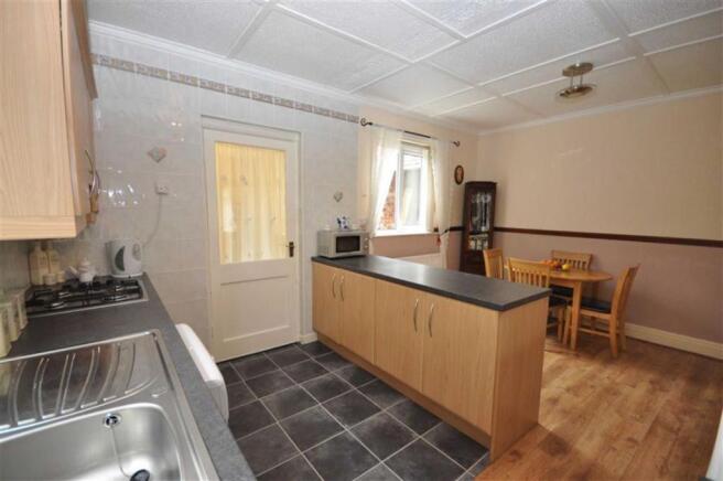 Dining/Kitchen