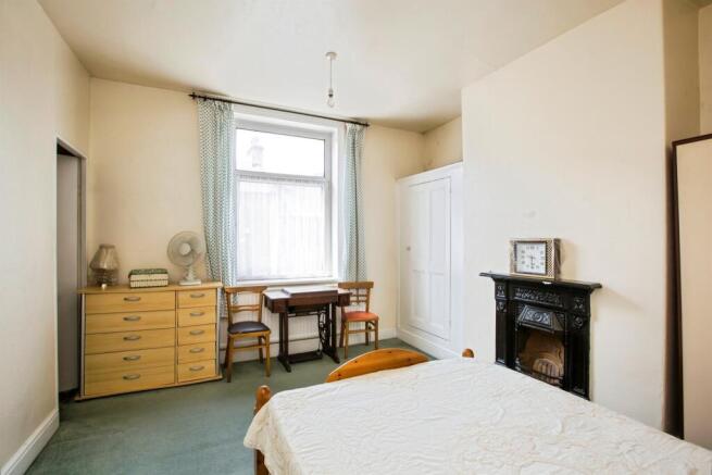 2 bed Terraced for sale Image 7
