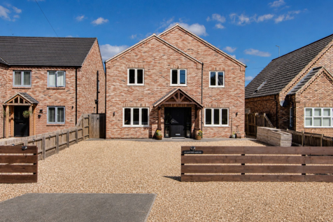High Road, Wisbech St. Mary, PE13
