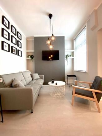 4 bed Terraced for sale Image 4