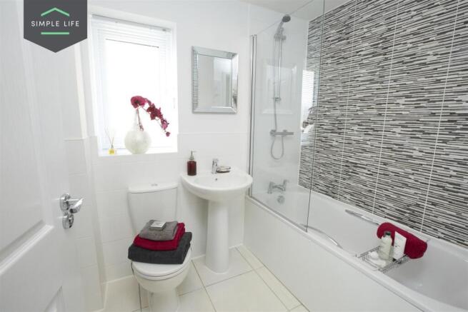 Eston_bathroom1.jpg
