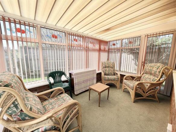 Pleasant Conservatory