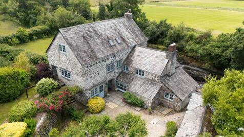 Brook Lane, Tavistock, PL19