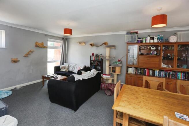 Prideaux-Brune Avenue, Gosport photo 4