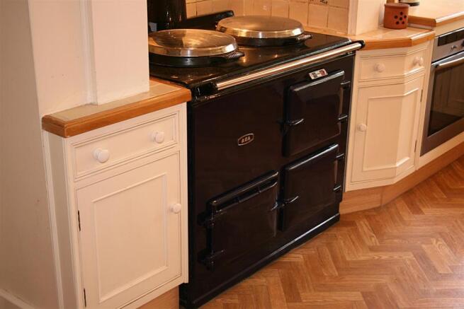 kitchen2.JPG