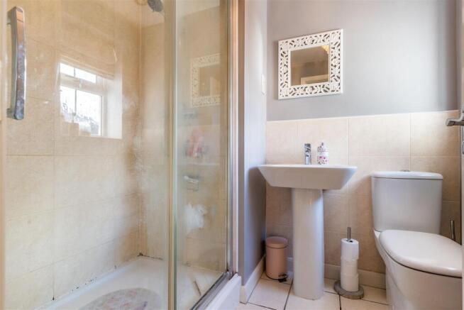 Ensuite to Master