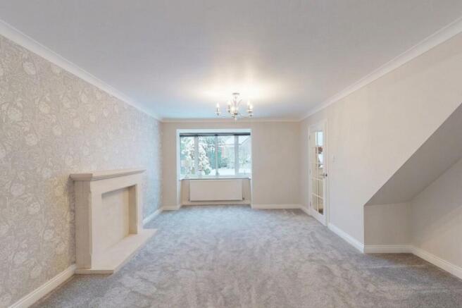 4 bed Detached to rent Image 12