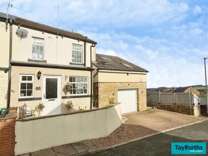 Milton Grove, Barnoldswick, BB18