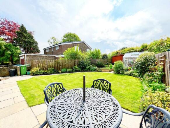 Garden pic 3.jpg
