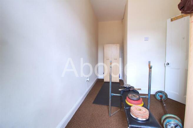 3 bed House to rent Image 4