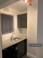 Flat 21, Dorrick Court, Archers Road, Southampton SO15 2LT