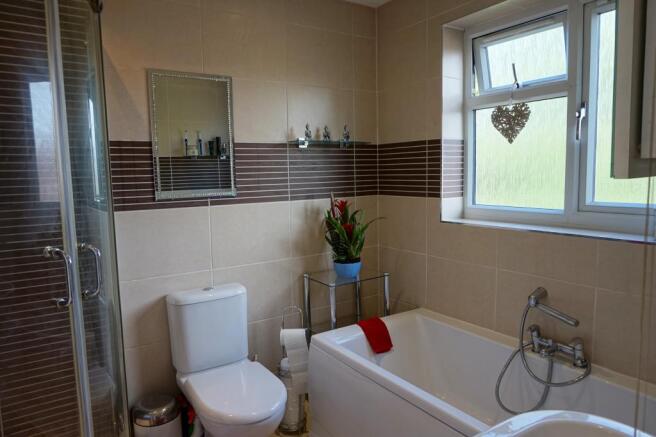 En Suite Bathroom
