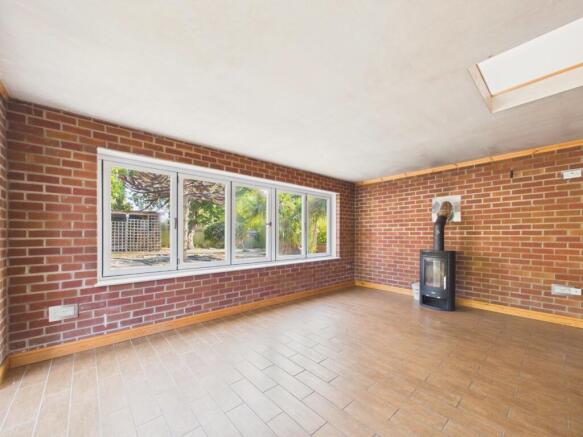 3 bed Detached Bungalow for sale Image 9
