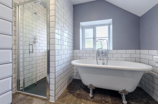 8513326-interior35.jpg