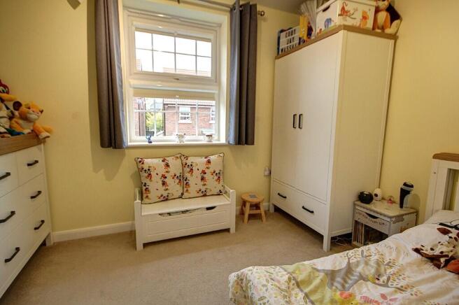4 bed Detached for sale Image 9