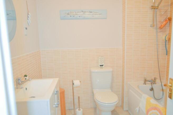 Family bathroom