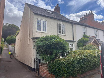 Maplewell Road, Woodhouse Eaves, Loughborough, LE12 8RG