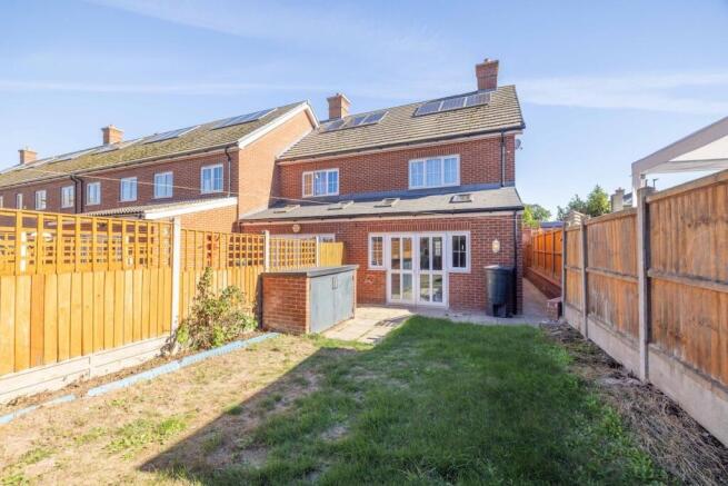 Melford Road, Burnham, SL2 photo 4
