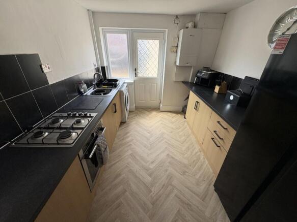 3 bed Terraced for sale Image 7